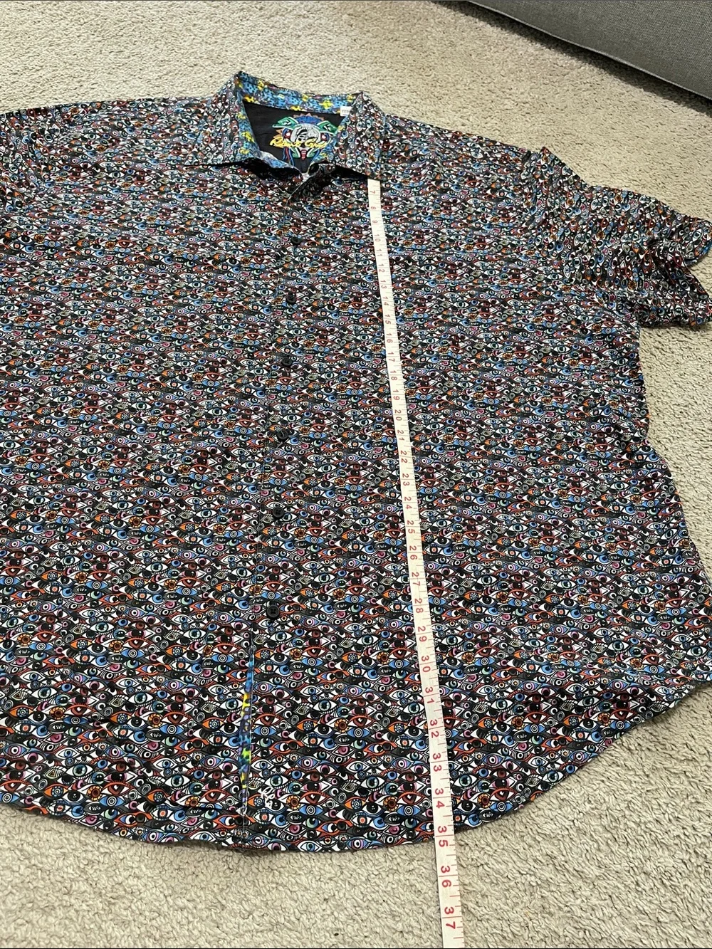 Robert Graham Eyecatching Short Sleeve Shirt - Picture 8 of 9